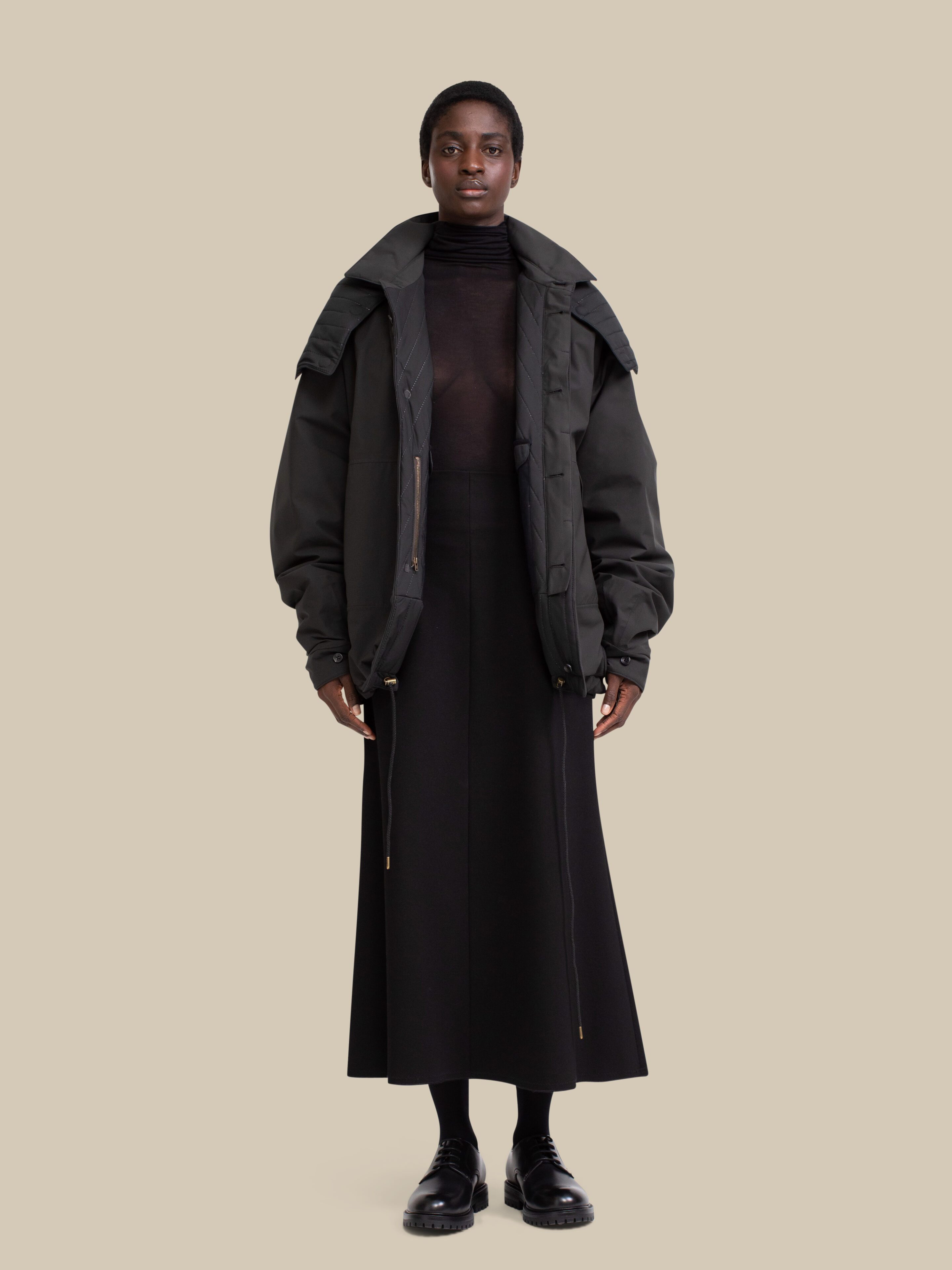 Padded Harmattan Unisex Cropped / super-lightweight-black