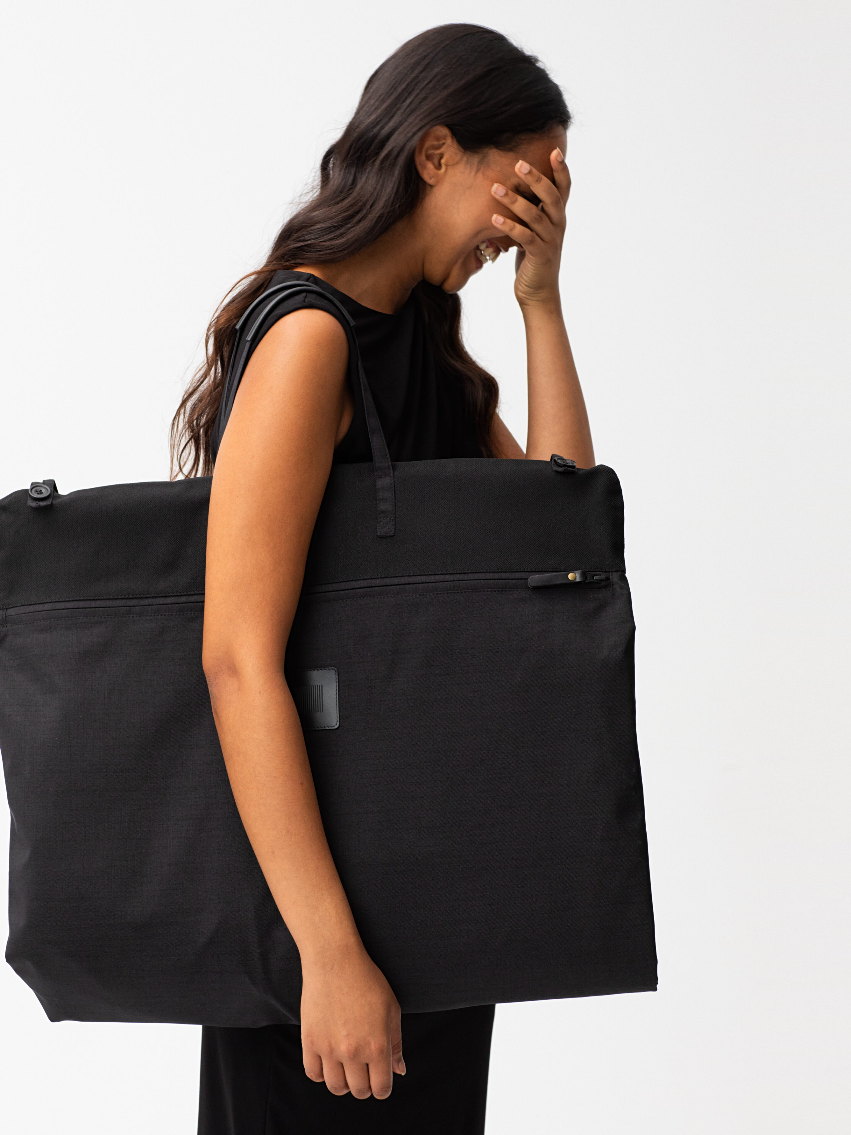 The Waterproof Dressbag - Image 4