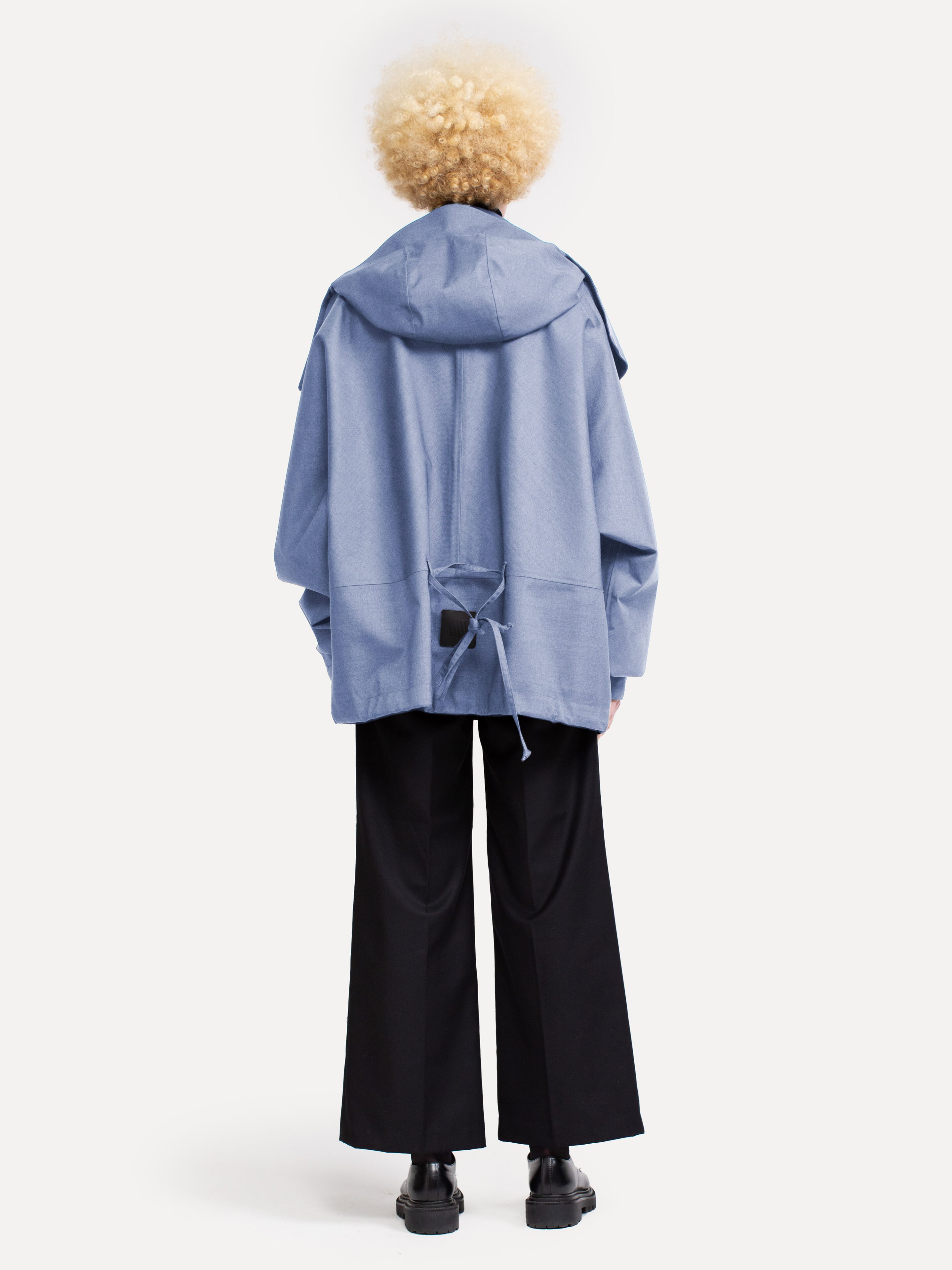 Harmattan Unisex Cropped - Image 2